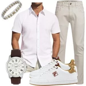 Business Outfits Eleganter Herren Look für warme Tage