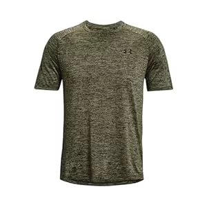 Under Armour T-Shirts Under Armour Herren Tech 2.0 1/2 Zip Sportliches Longsleeve sportliches Longsleeve, schnell trocknendes Langarmshirt für Männer