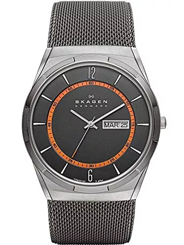 Skagen Uhren Skagen Herrenuhr Melbye Titanium, DreizeigerTagDatum Uhrwerk, 40mm Charcoal Titanium Gehäuse mit einem Edelstahl Mesh Armband, SKW6007